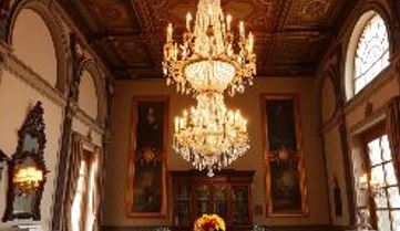 Elegant dining room with chandelier